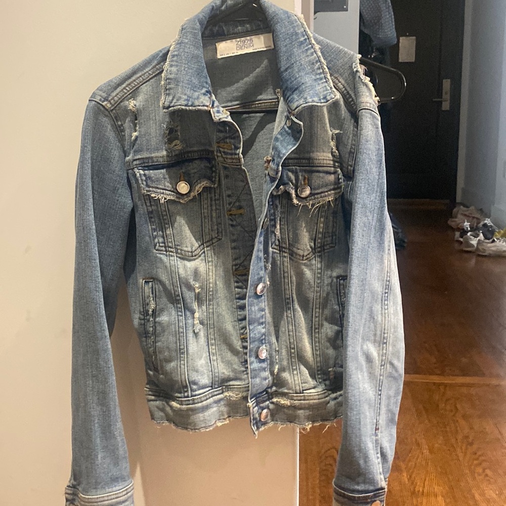 Zara jean jacket!
